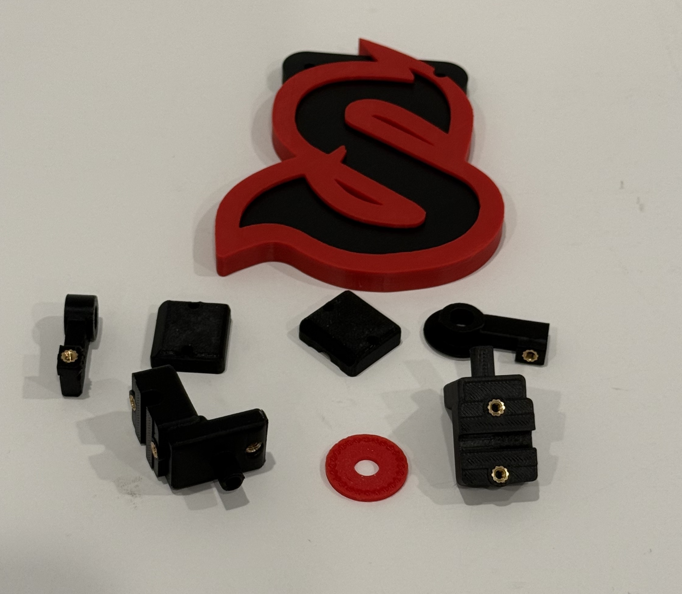 Spirit WAVE stand printed components arranged before assembly